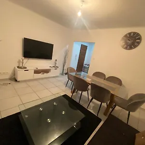 https://grand-appartement-lumineux-75m2.aixenprovencehotels.org