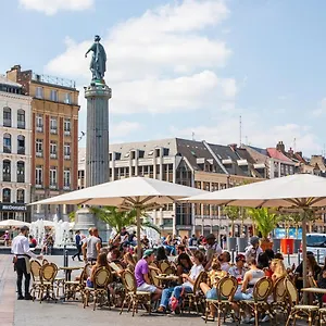 https://lille-jean-baptiste-lebas-superb-2-bed-apartment.lillehotels.org