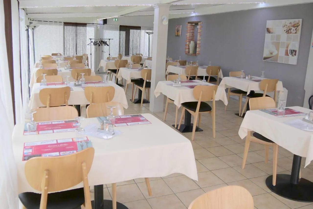 Hotel Restaurant Du Lac Graulhet 2*,  France